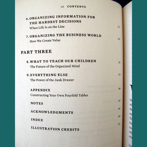 Book - The Organized Mind: Thinking Straight in the Age of Information Overload - Picture 10 of 13
